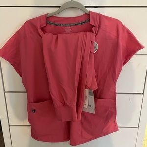 pink climate right scrub set XS